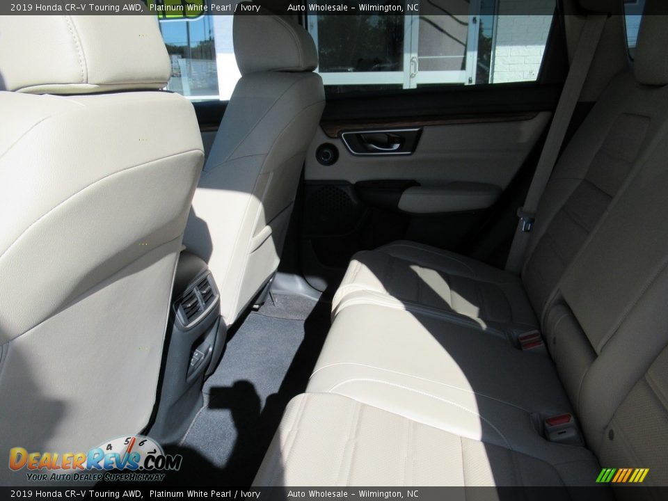2019 Honda CR-V Touring AWD Platinum White Pearl / Ivory Photo #10