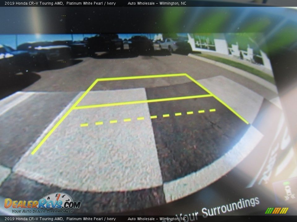 2019 Honda CR-V Touring AWD Platinum White Pearl / Ivory Photo #18
