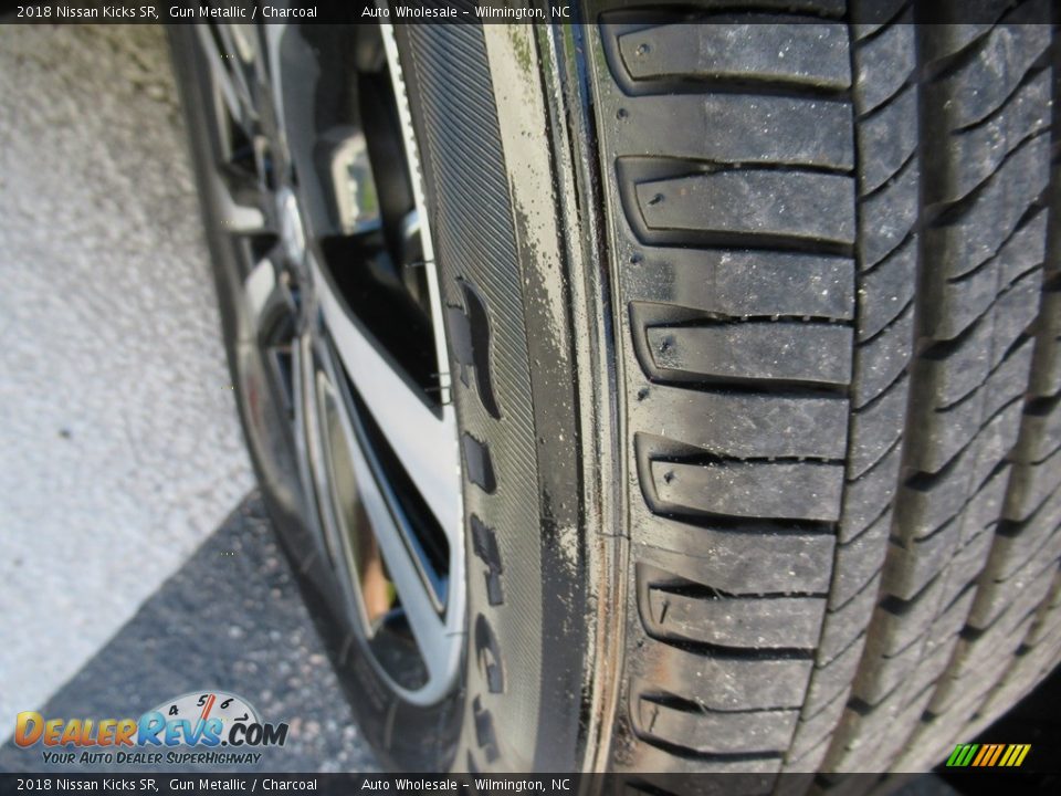 2018 Nissan Kicks SR Gun Metallic / Charcoal Photo #8