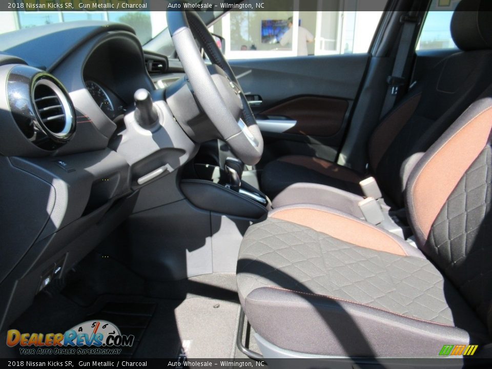 2018 Nissan Kicks SR Gun Metallic / Charcoal Photo #10