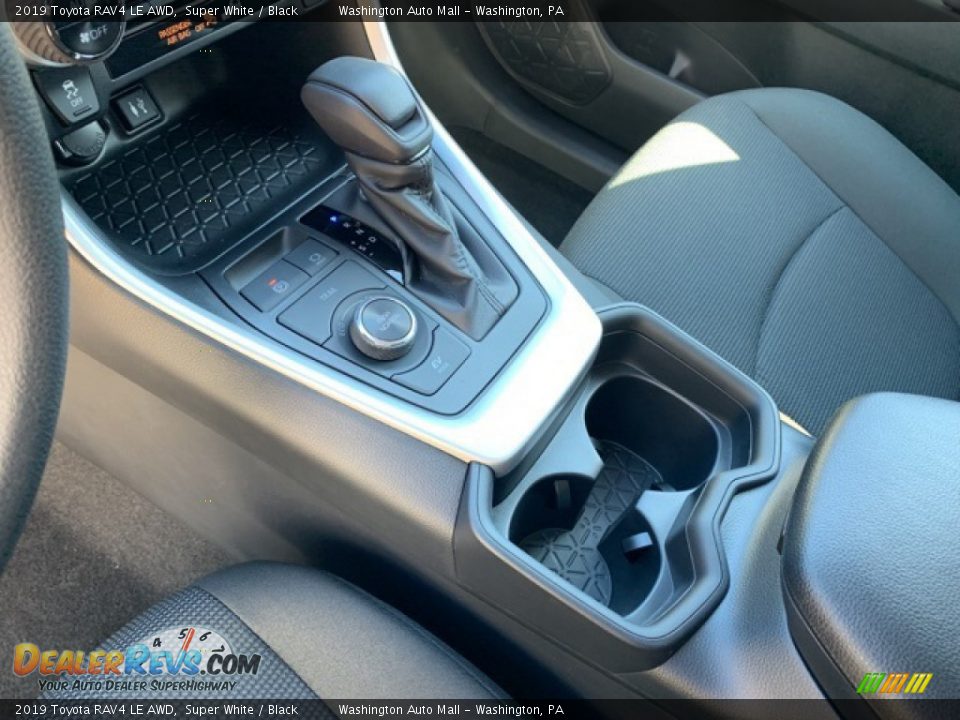 2019 Toyota RAV4 LE AWD Super White / Black Photo #4