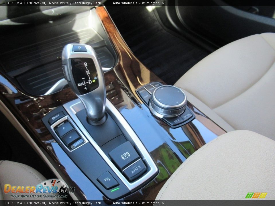 2017 BMW X3 sDrive28i Alpine White / Sand Beige/Black Photo #19