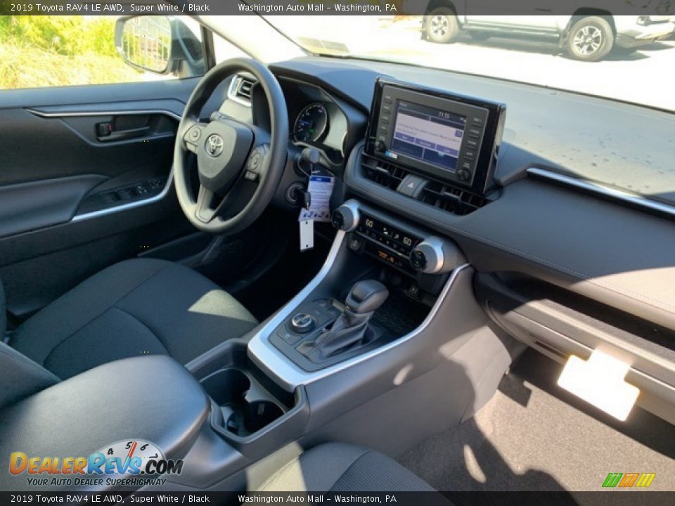 2019 Toyota RAV4 LE AWD Super White / Black Photo #17