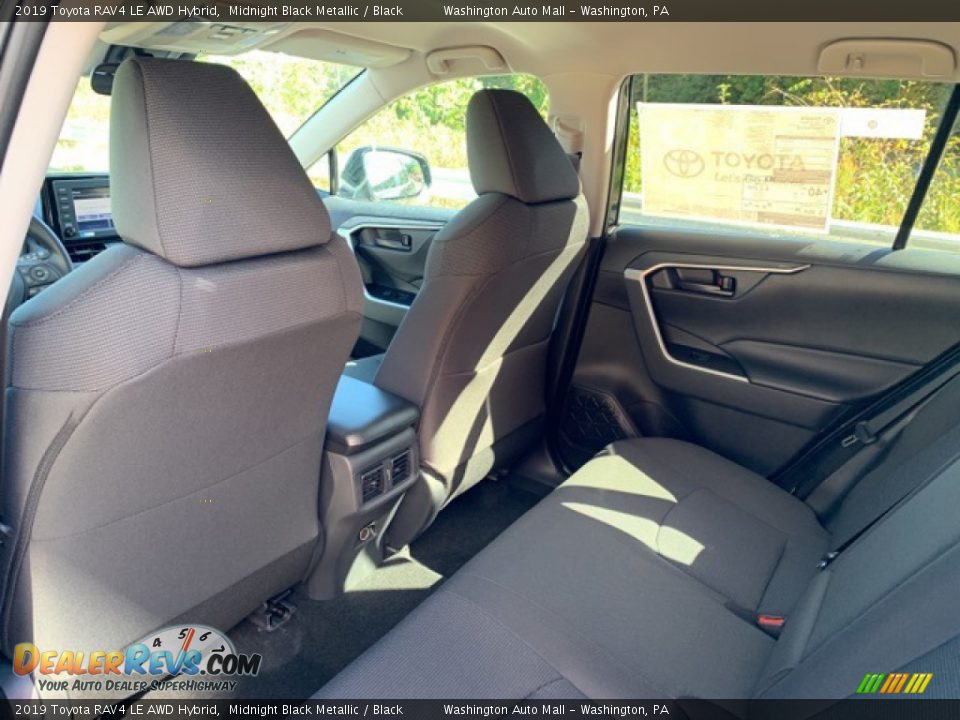 2019 Toyota RAV4 LE AWD Hybrid Midnight Black Metallic / Black Photo #8