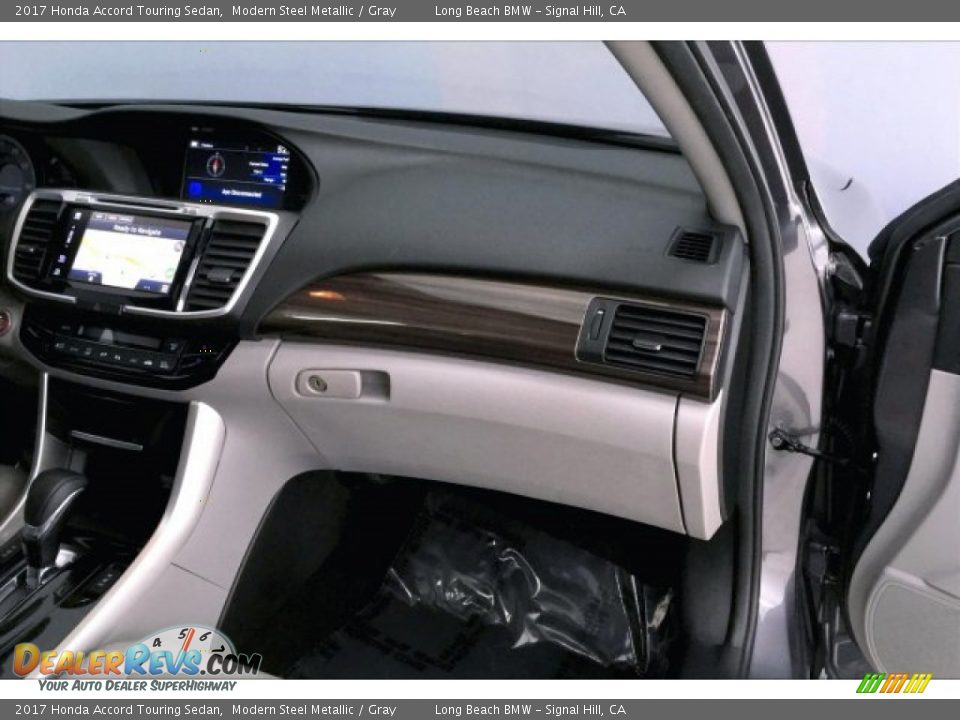 2017 Honda Accord Touring Sedan Modern Steel Metallic / Gray Photo #24