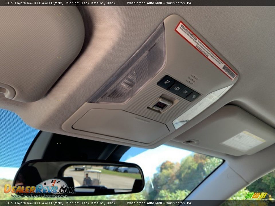 2019 Toyota RAV4 LE AWD Hybrid Midnight Black Metallic / Black Photo #28