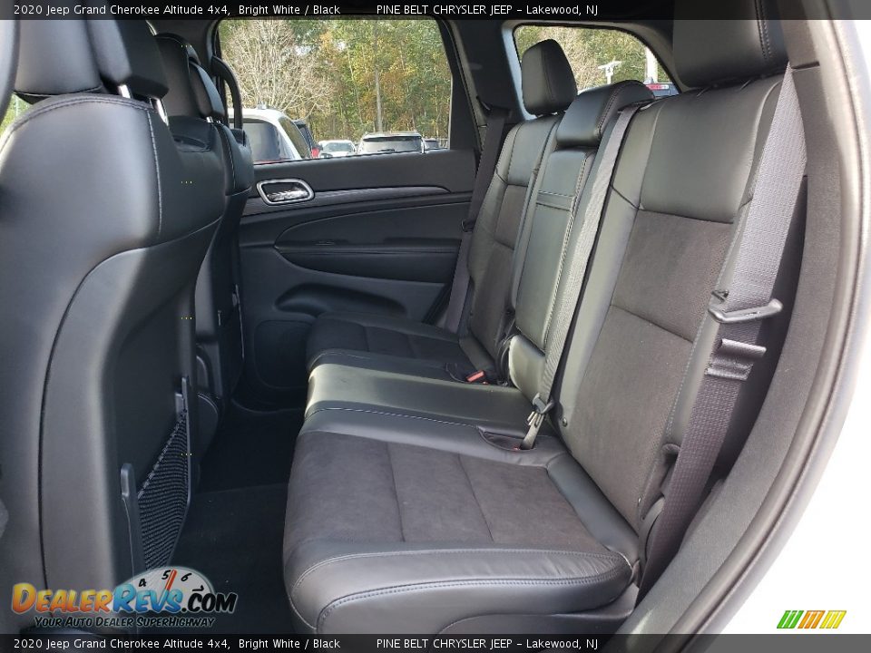 2020 Jeep Grand Cherokee Altitude 4x4 Bright White / Black Photo #6