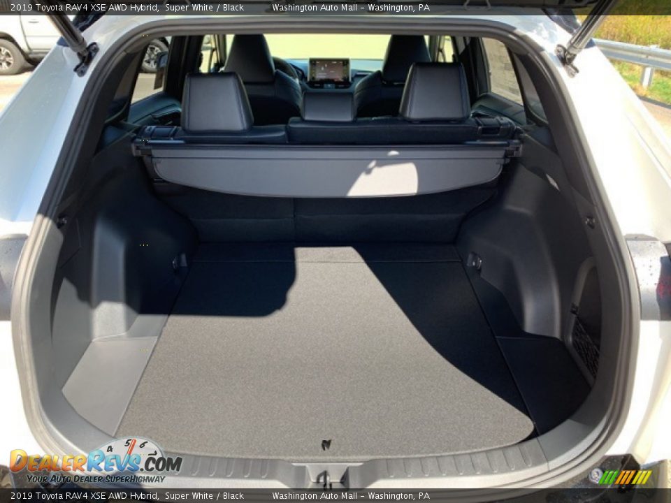 2019 Toyota RAV4 XSE AWD Hybrid Super White / Black Photo #12
