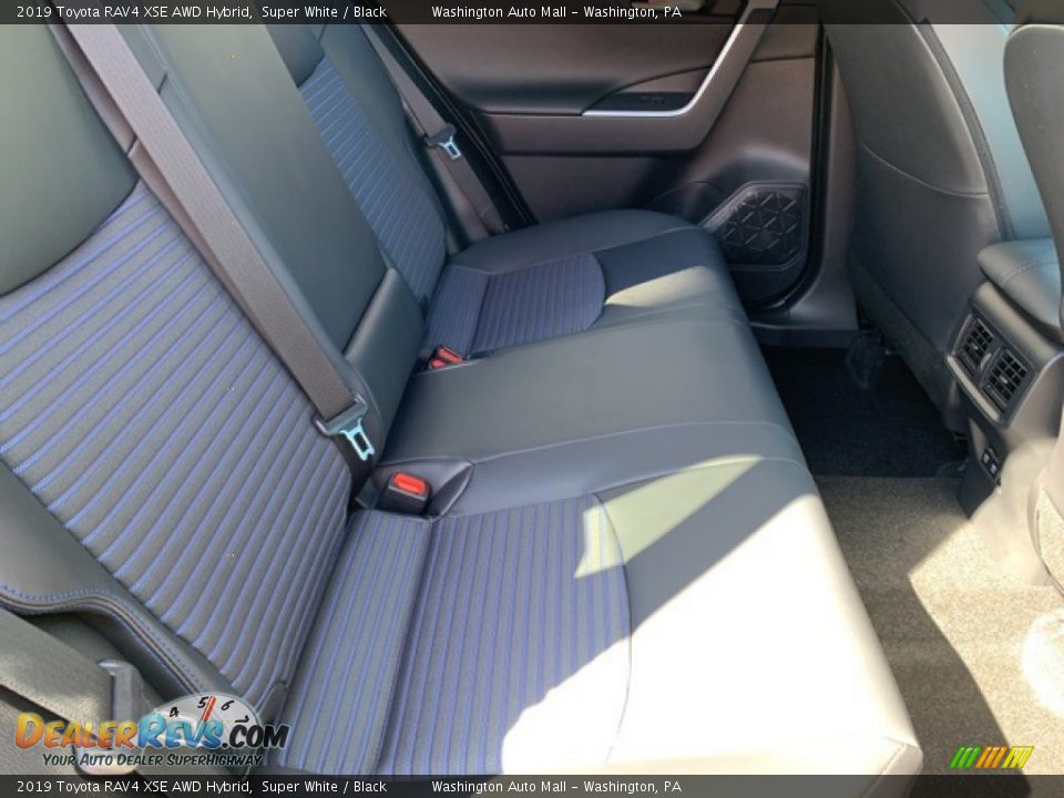 2019 Toyota RAV4 XSE AWD Hybrid Super White / Black Photo #15