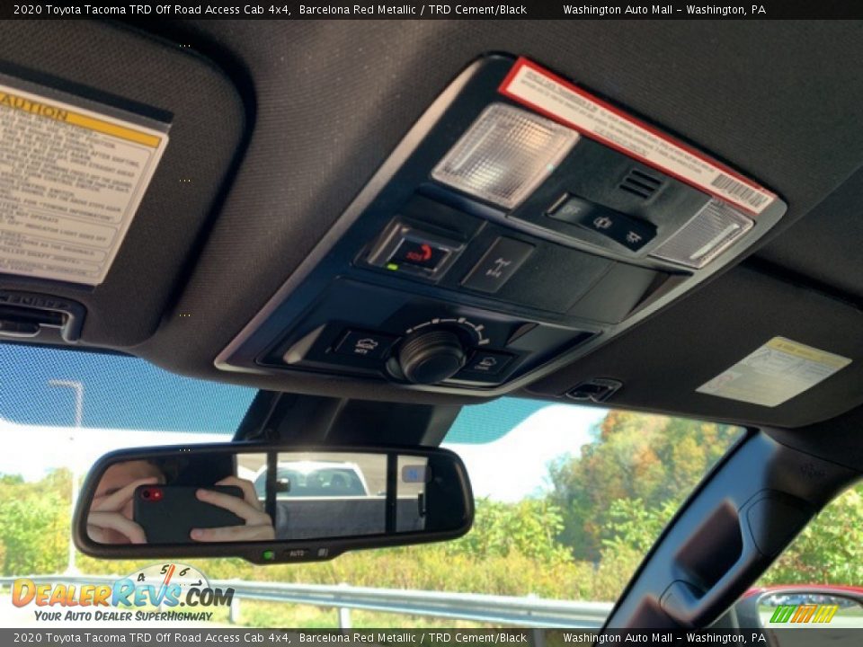 2020 Toyota Tacoma TRD Off Road Access Cab 4x4 Barcelona Red Metallic / TRD Cement/Black Photo #25