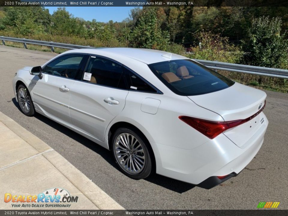 2020 Toyota Avalon Hybrid Limited Wind Chill Pearl / Cognac Photo #2