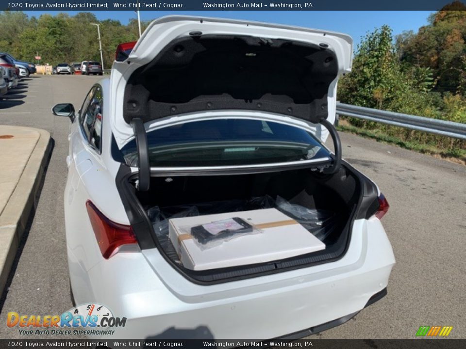 2020 Toyota Avalon Hybrid Limited Wind Chill Pearl / Cognac Photo #12