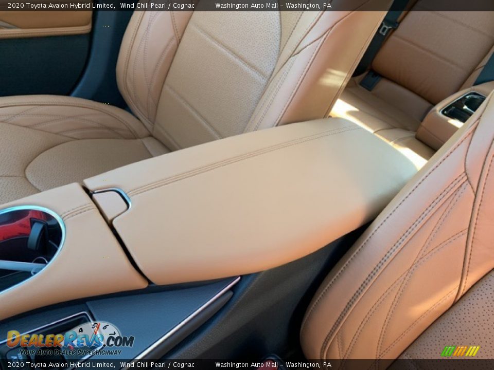 2020 Toyota Avalon Hybrid Limited Wind Chill Pearl / Cognac Photo #24