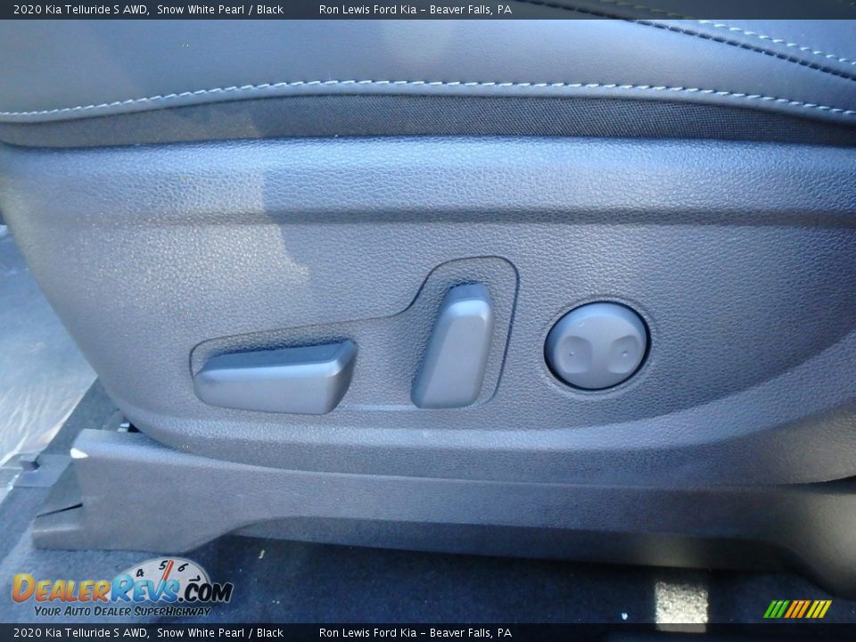 2020 Kia Telluride S AWD Snow White Pearl / Black Photo #16