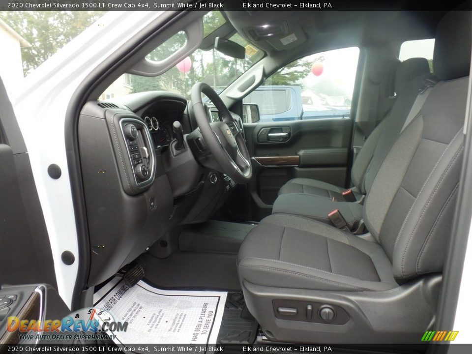Front Seat of 2020 Chevrolet Silverado 1500 LT Crew Cab 4x4 Photo #17