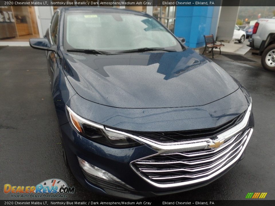 2020 Chevrolet Malibu LT Northsky Blue Metallic / Dark Atmosphere/Medium Ash Gray Photo #2