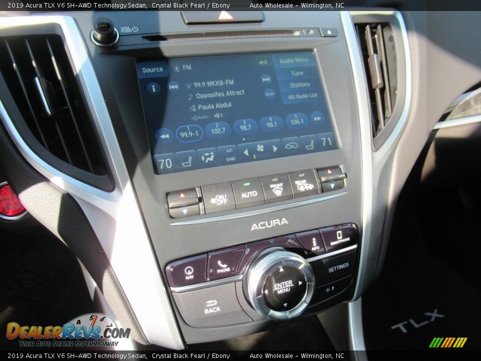 2019 Acura TLX V6 SH-AWD Technology Sedan Crystal Black Pearl / Ebony Photo #17
