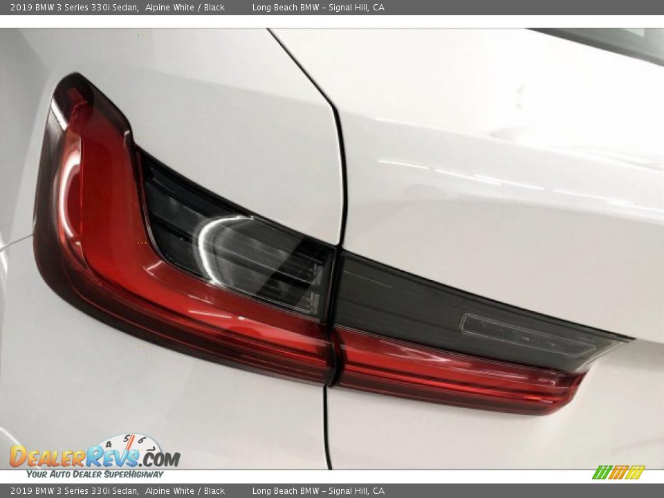 2019 BMW 3 Series 330i Sedan Alpine White / Black Photo #22