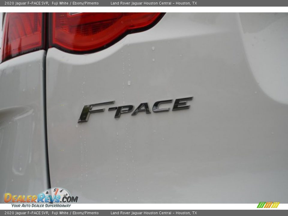 2020 Jaguar F-PACE SVR Logo Photo #9