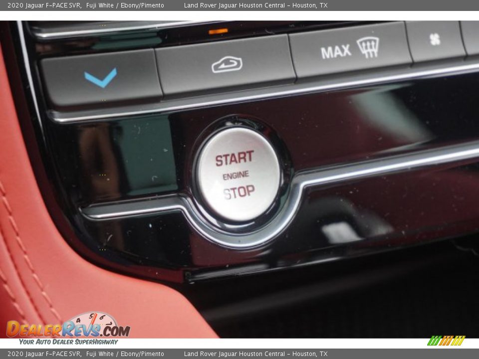 Controls of 2020 Jaguar F-PACE SVR Photo #19