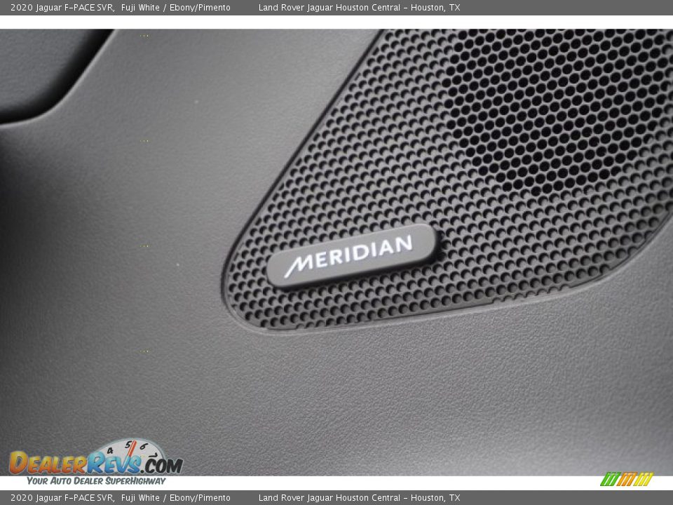 2020 Jaguar F-PACE SVR Fuji White / Ebony/Pimento Photo #24