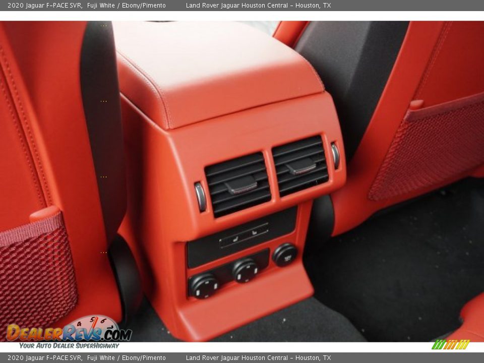 Controls of 2020 Jaguar F-PACE SVR Photo #29