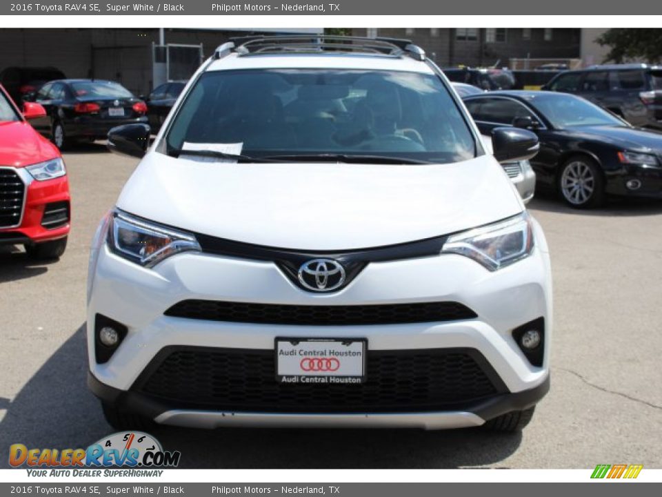 2016 Toyota RAV4 SE Super White / Black Photo #2