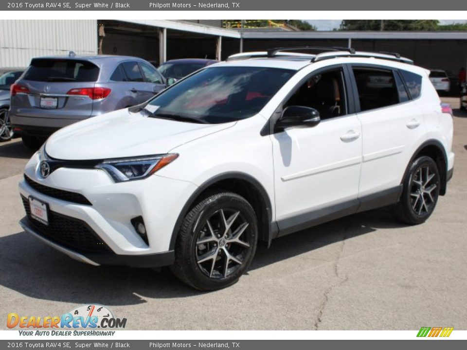 2016 Toyota RAV4 SE Super White / Black Photo #3