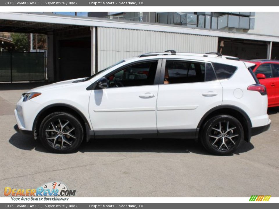 2016 Toyota RAV4 SE Super White / Black Photo #4
