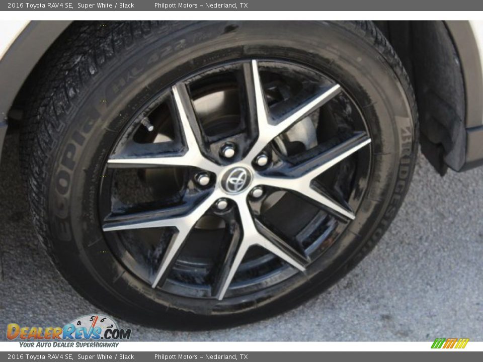 2016 Toyota RAV4 SE Super White / Black Photo #9