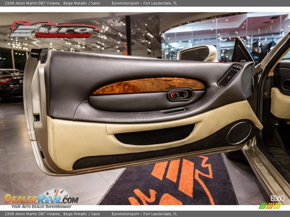 1998 Aston Martin DB7 Volante Beige Metallic / Sand Photo #11