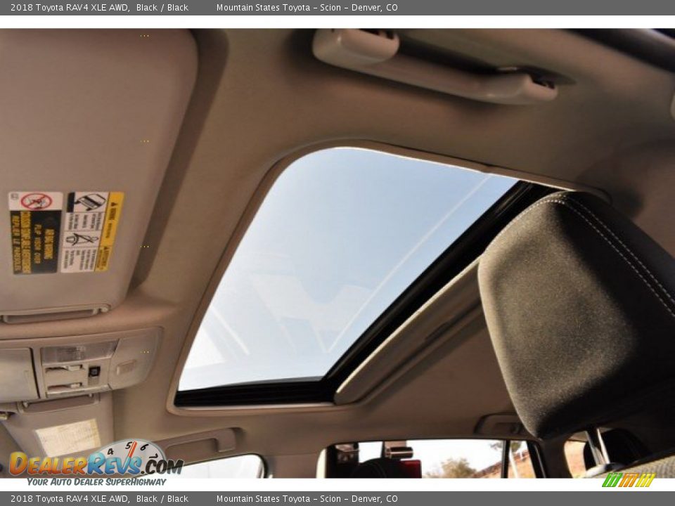 2018 Toyota RAV4 XLE AWD Black / Black Photo #14