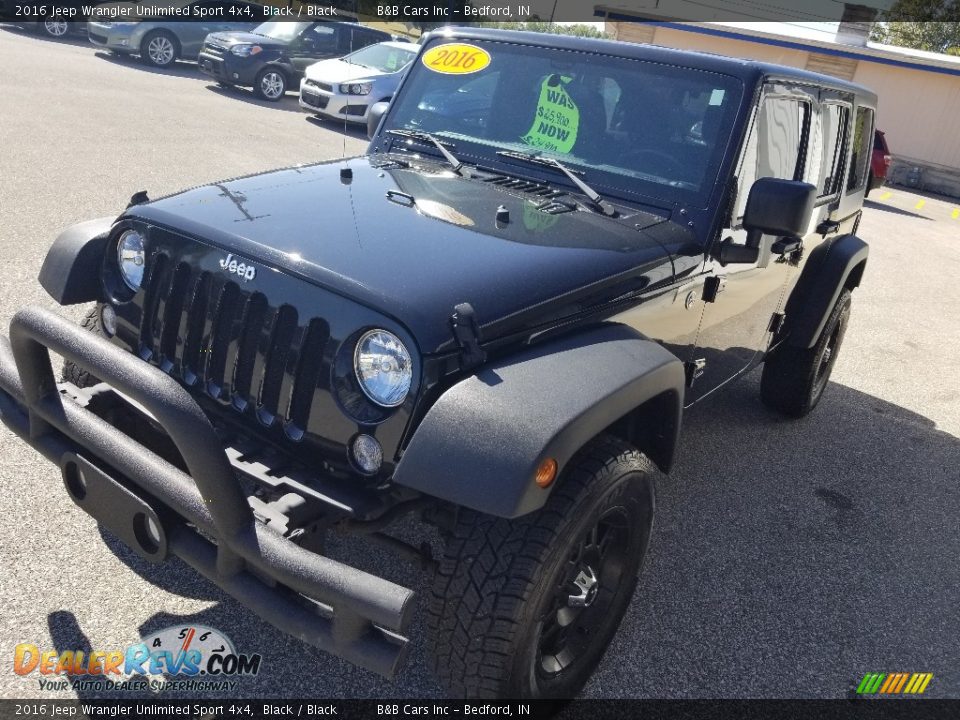 2016 Jeep Wrangler Unlimited Sport 4x4 Black / Black Photo #4