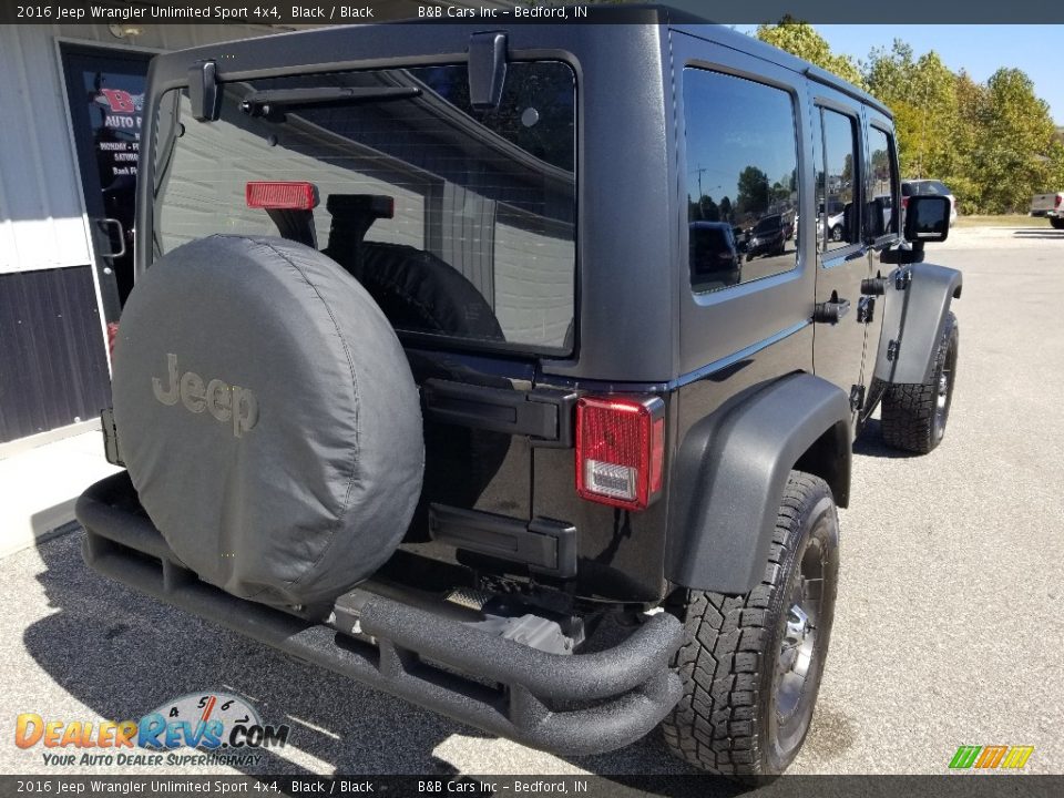 2016 Jeep Wrangler Unlimited Sport 4x4 Black / Black Photo #9