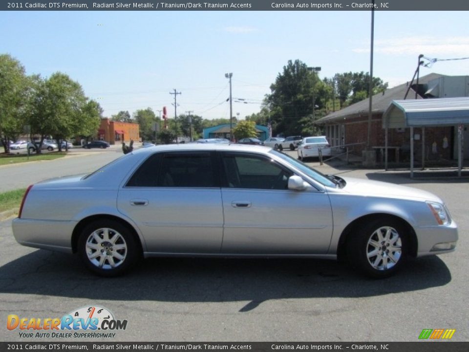 2011 Cadillac DTS Premium Radiant Silver Metallic / Titanium/Dark Titanium Accents Photo #11