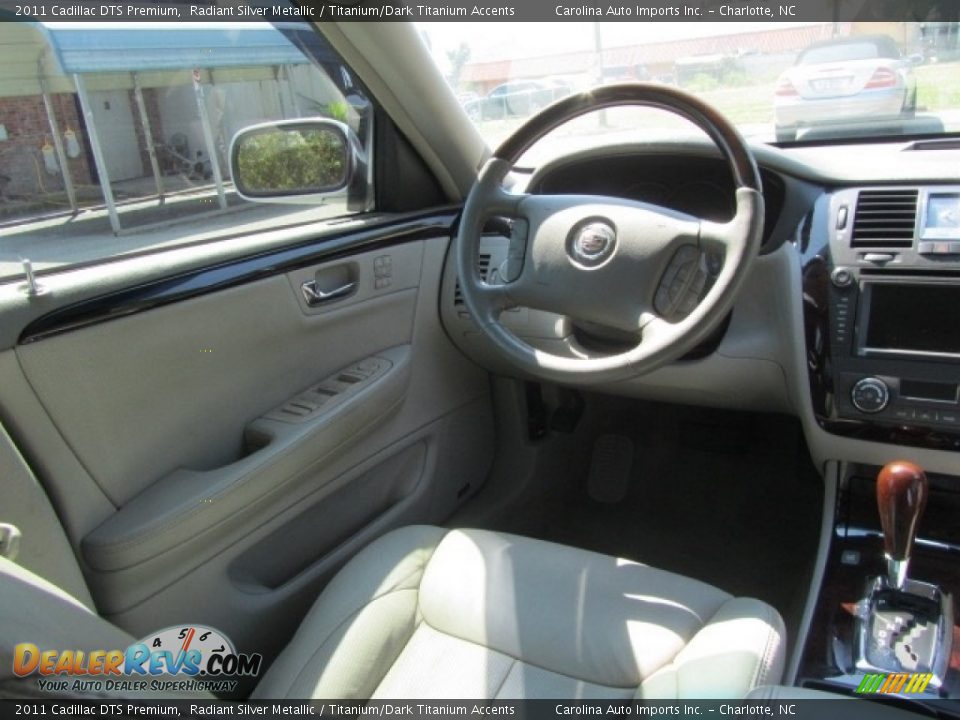 2011 Cadillac DTS Premium Radiant Silver Metallic / Titanium/Dark Titanium Accents Photo #12
