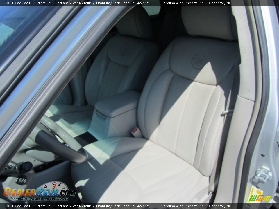 2011 Cadillac DTS Premium Radiant Silver Metallic / Titanium/Dark Titanium Accents Photo #19