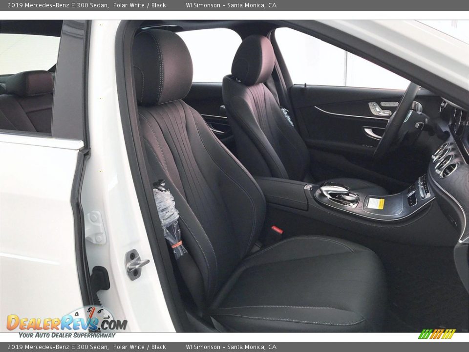 2019 Mercedes-Benz E 300 Sedan Polar White / Black Photo #5