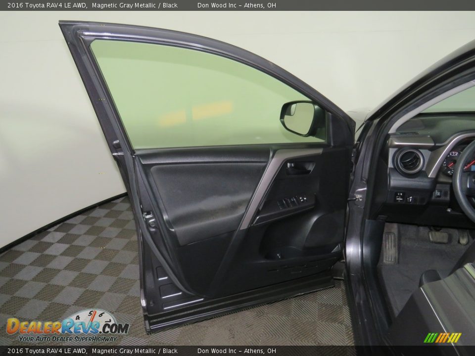 2016 Toyota RAV4 LE AWD Magnetic Gray Metallic / Black Photo #17