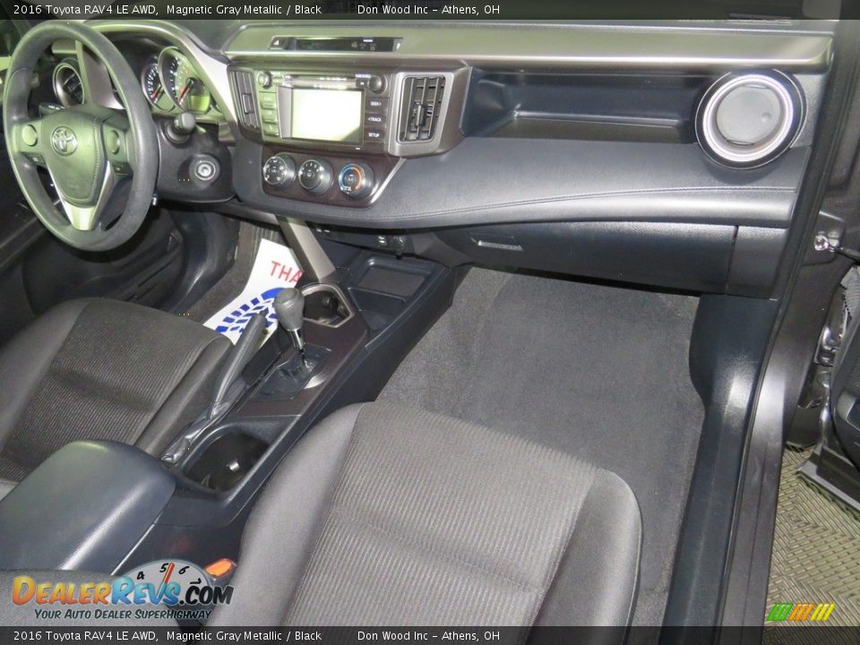2016 Toyota RAV4 LE AWD Magnetic Gray Metallic / Black Photo #27
