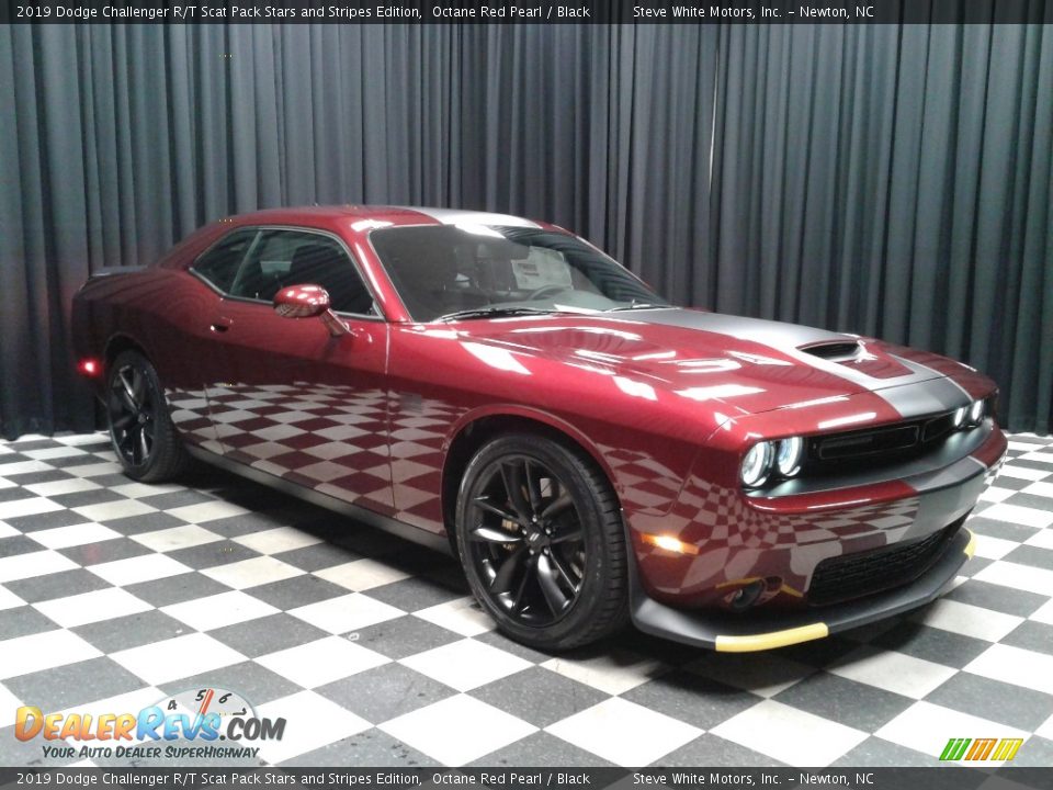 2019 Dodge Challenger R/T Scat Pack Stars and Stripes Edition Octane Red Pearl / Black Photo #4
