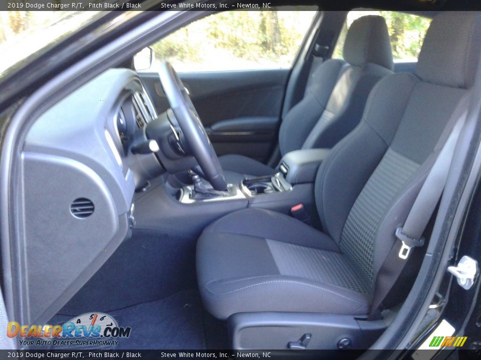 2019 Dodge Charger R/T Pitch Black / Black Photo #10