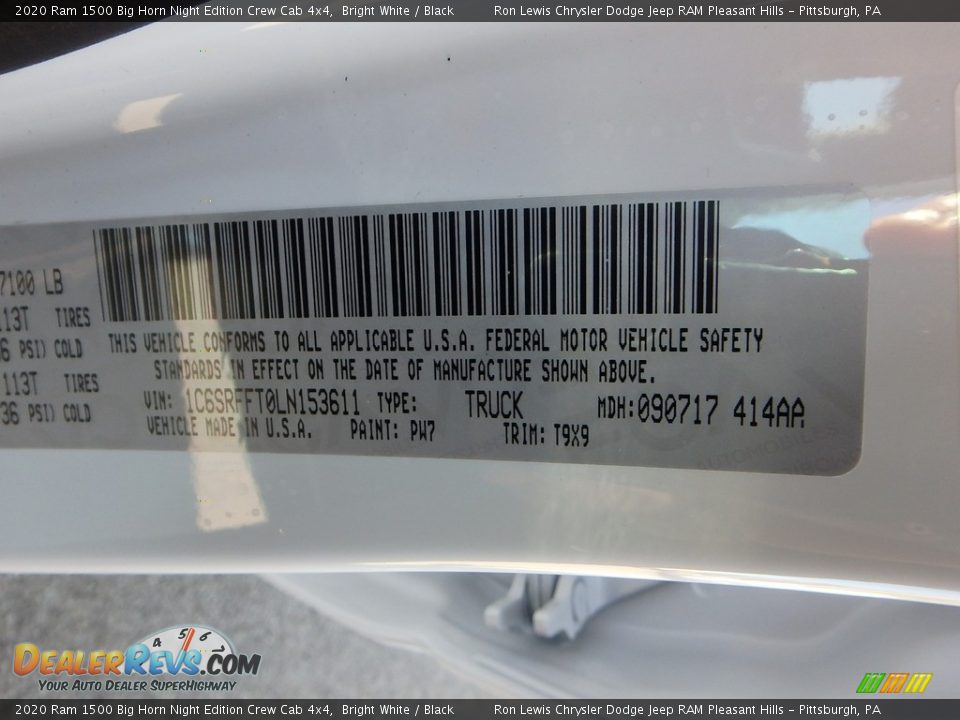 2020 Ram 1500 Big Horn Night Edition Crew Cab 4x4 Bright White / Black Photo #15