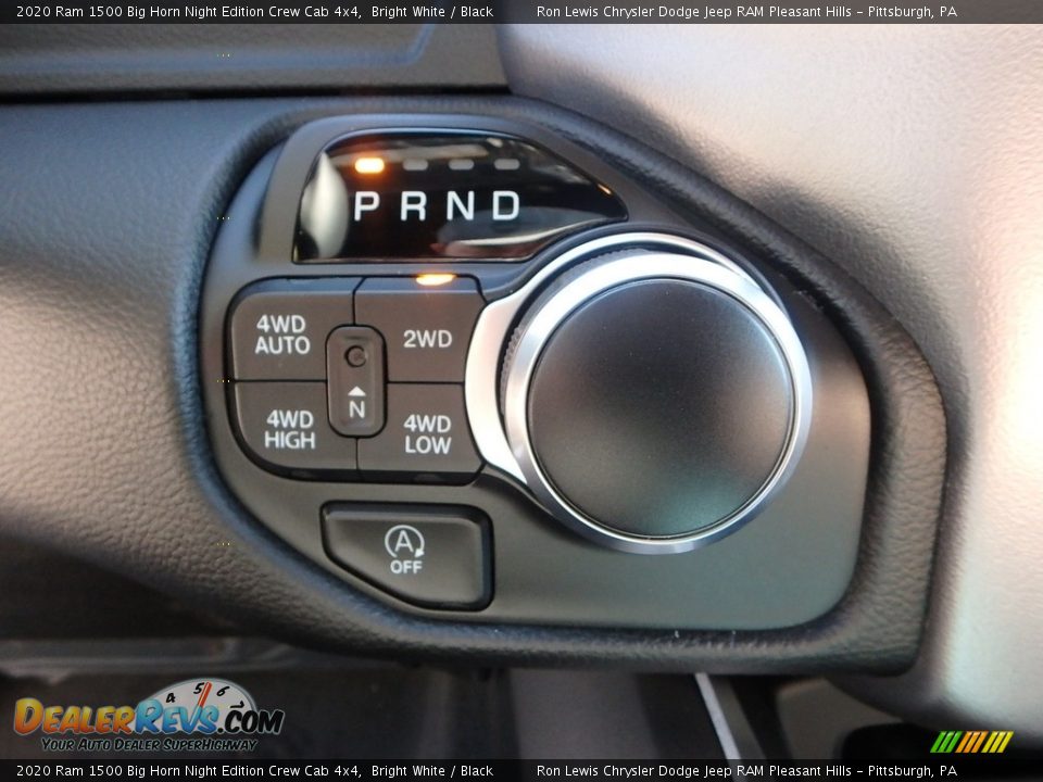 2020 Ram 1500 Big Horn Night Edition Crew Cab 4x4 Bright White / Black Photo #19