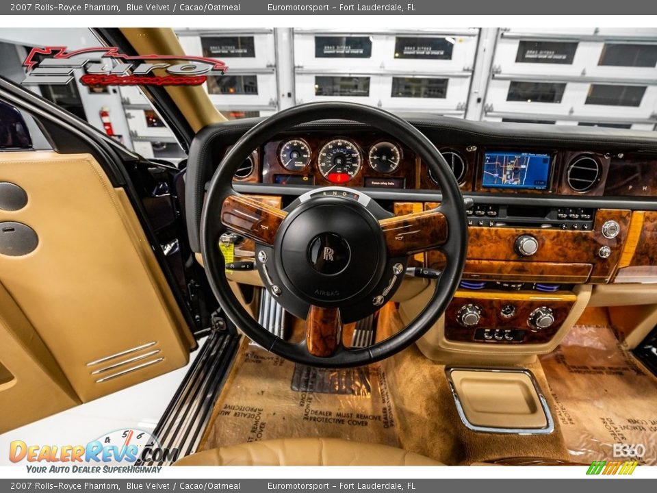2007 Rolls-Royce Phantom Blue Velvet / Cacao/Oatmeal Photo #26