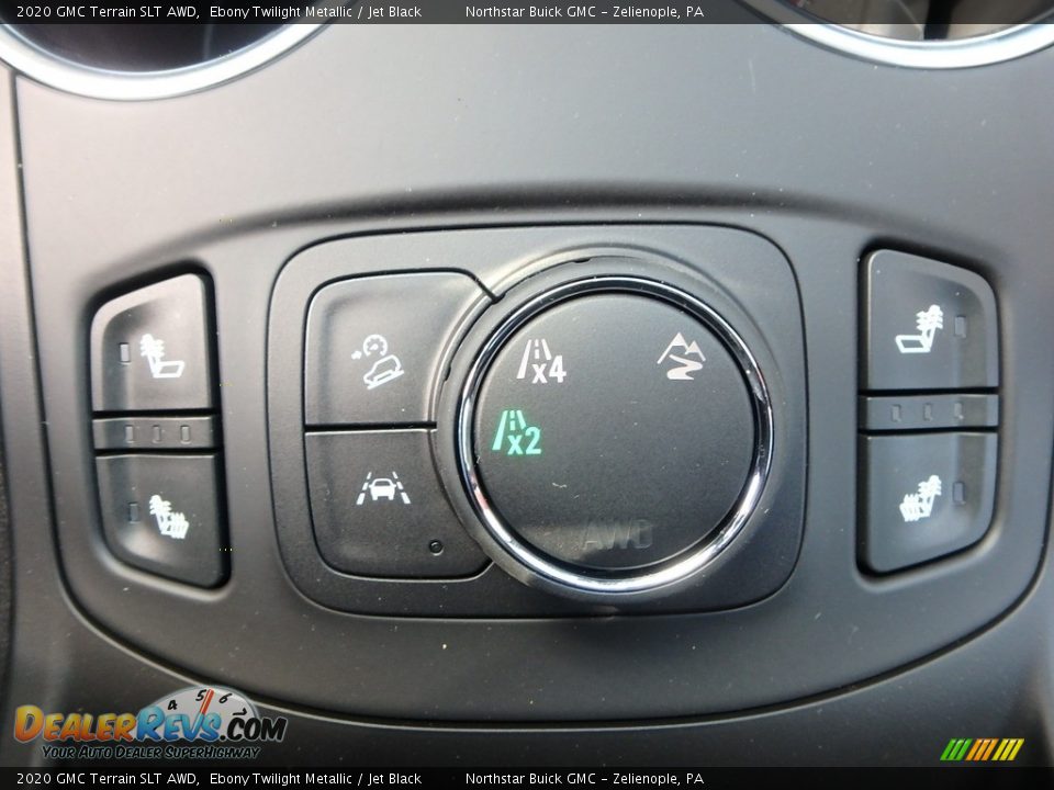 Controls of 2020 GMC Terrain SLT AWD Photo #19