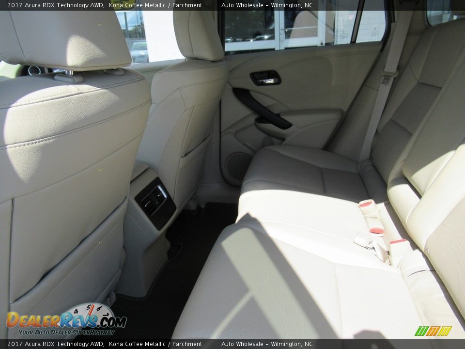 2017 Acura RDX Technology AWD Kona Coffee Metallic / Parchment Photo #10