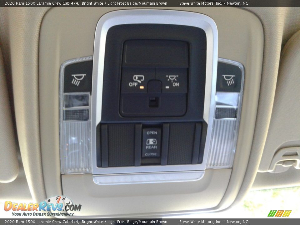 2020 Ram 1500 Laramie Crew Cab 4x4 Bright White / Light Frost Beige/Mountain Brown Photo #29