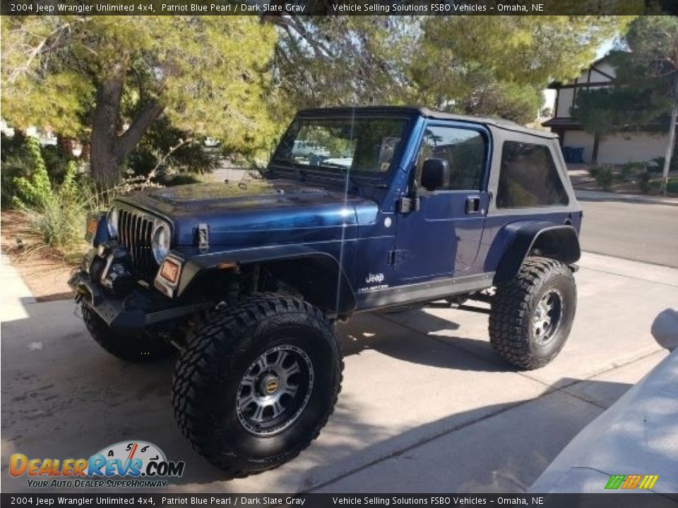 2004 Jeep Wrangler Unlimited 4x4 Patriot Blue Pearl / Dark Slate Gray Photo #1