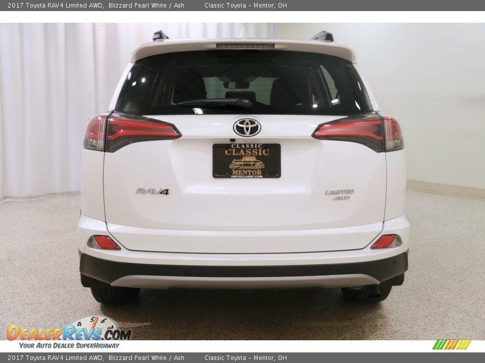 2017 Toyota RAV4 Limited AWD Blizzard Pearl White / Ash Photo #18